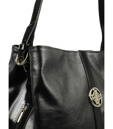 Černá mechová kabelka s ozdobou S404 Grosso