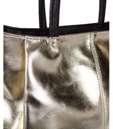 Zlatá priestranná kabelka s čiernymi rúčkami V18SM042YEL - GROSSO