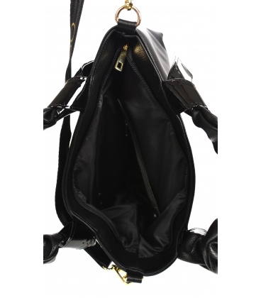 Čierna kabelka s ozdobnými rúčkami a lakovanými prvkami 19B015black- Grosso