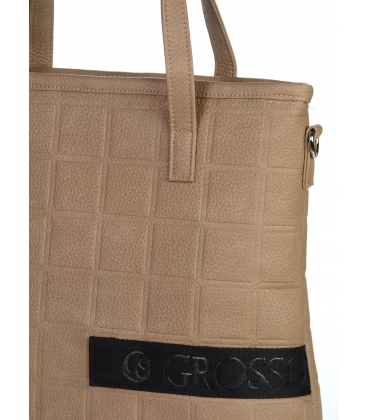 Barna kézitáska V22W001