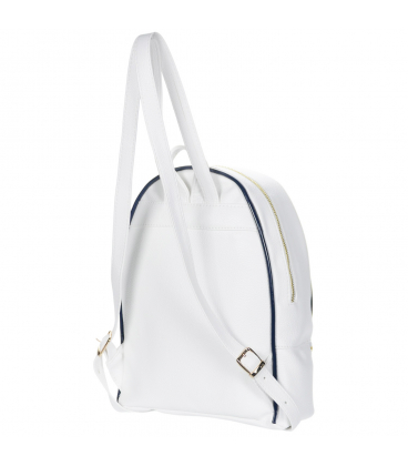 Bílý batoh se zlatým zipem