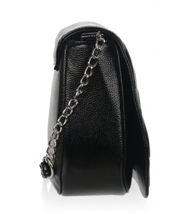 Fekete crossbody táska ezüst lánccal