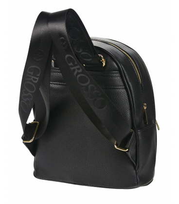 Černý lesklý batoh b22w001